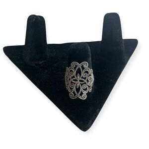 Vintage 925 Sterling Silver and Marcasite Filigree Ring